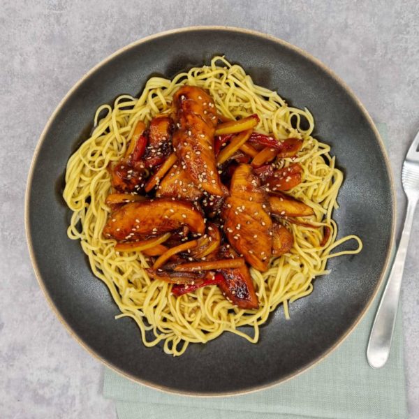 Teriyaki chicken, stir-fried vegetables and wheat noodles