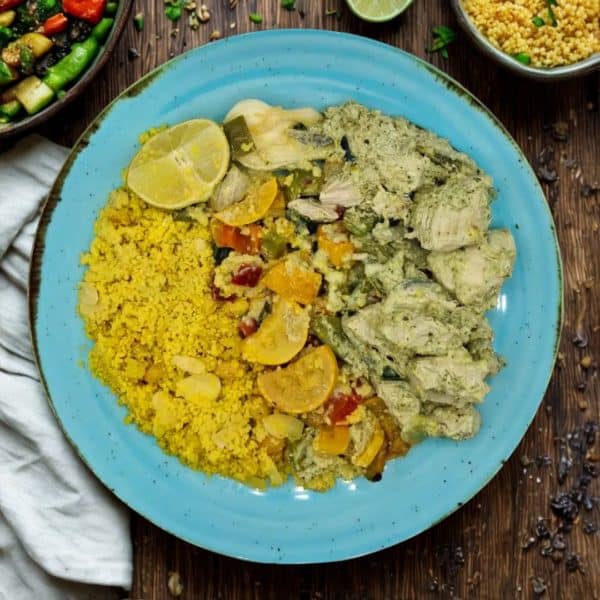 Cari vert au poulet, légumes grillés et couscous aux raisins (1)