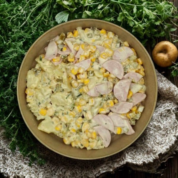 Salade de cervelas et de pommes de terre