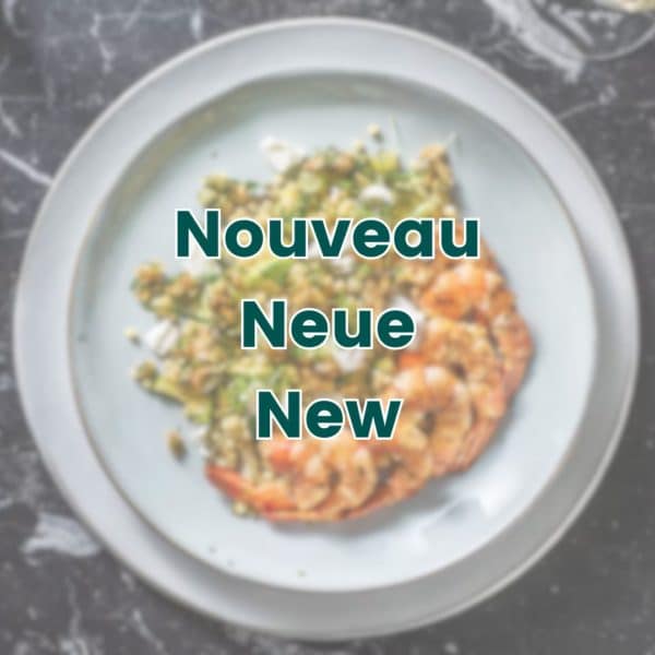 Crevettes sautées à l’ail, au piment et au basilic, orge perlé garni de chèvre frais et d'herbes